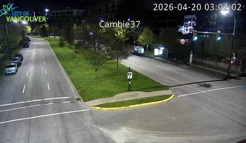 Cambie St & W 37th Ave - N