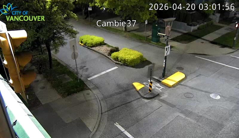 Cambie St & W 37th Ave - W