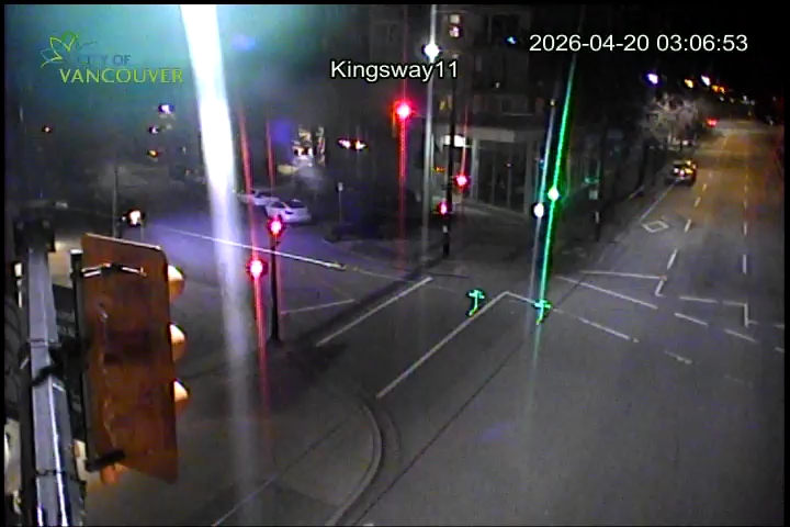 Kingsway & E 11th Ave - E